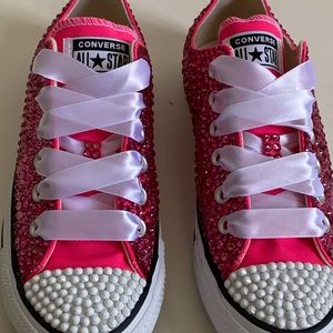 NEW!  CONVERSE CHUCK TAYLOR EMBELLISHED WITH RHINESTONES BY DANICE HILLARY